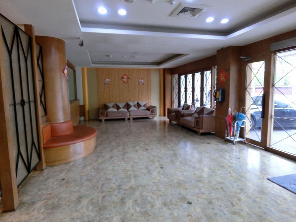 心園生活旅店 Xin Yuan Hotel Hsichu-stad Buitenkant foto
