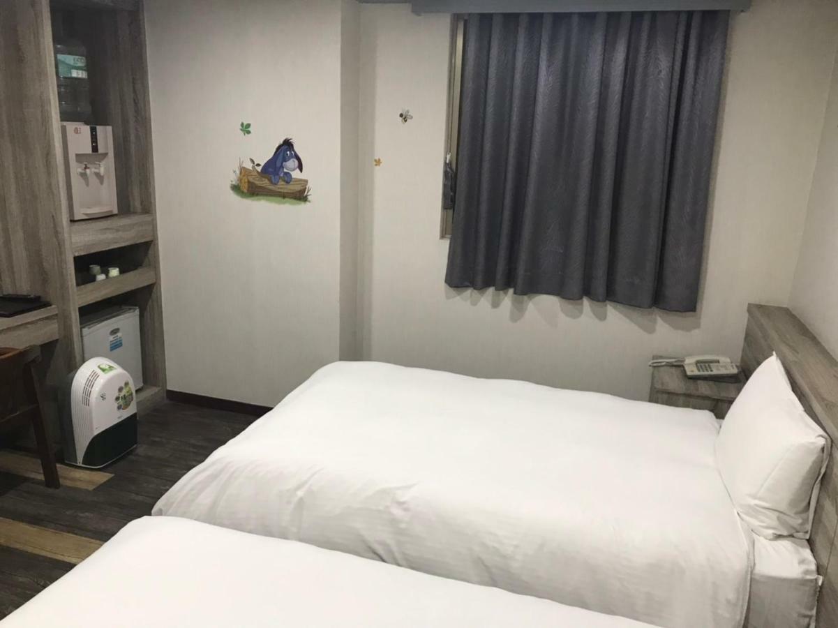 心園生活旅店 Xin Yuan Hotel Hsichu-stad Buitenkant foto