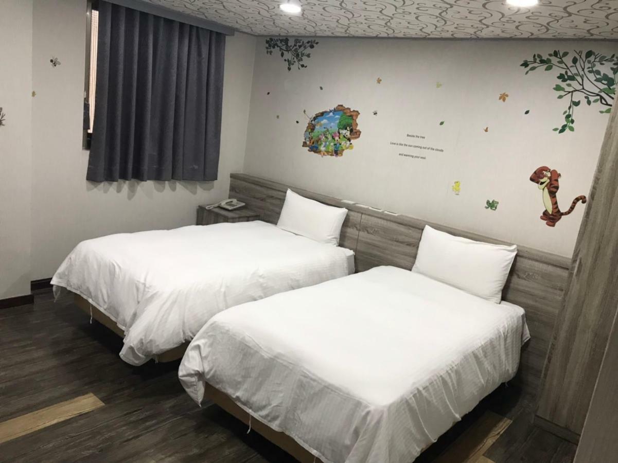 心園生活旅店 Xin Yuan Hotel Hsichu-stad Buitenkant foto